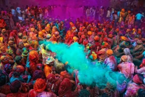Festivals and Traditions.Holi - India: Festival of Colors
